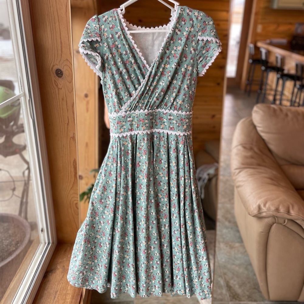 Linen dress, size small
